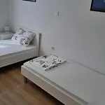 Damir A4 Apartamento